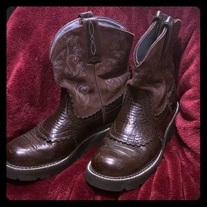 Ariat country western boots